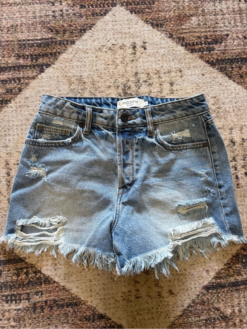 Hidden Raw Hem Distressed Denim Shorts Size Small